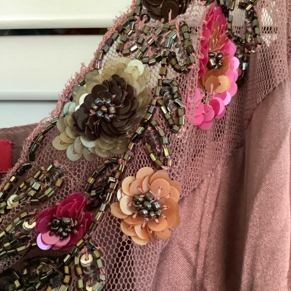 Very elegant top - Picture 4 of 12